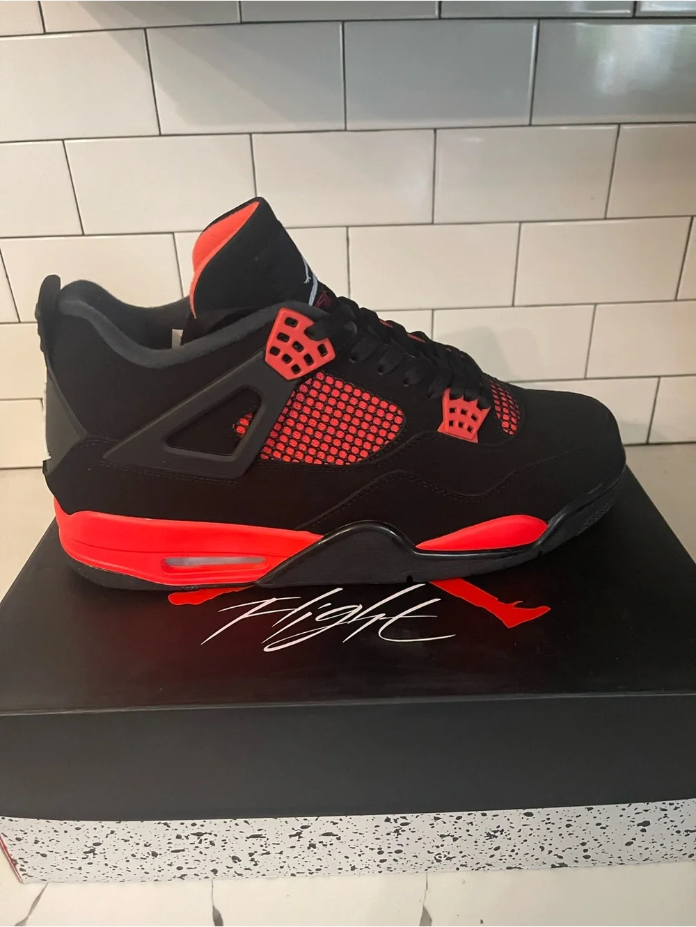 Men’s Retro 4 Red Thunder Size 13.